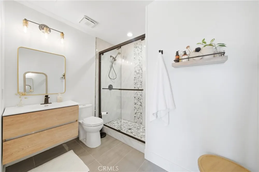 27232 Principe Mission Viejo, CA 92692