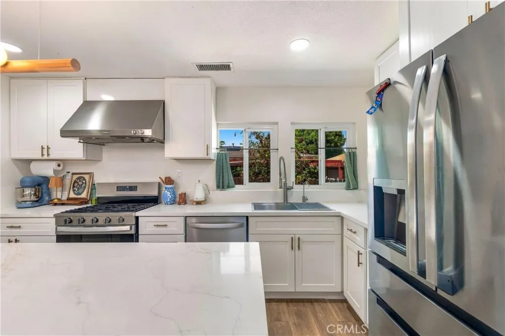 120 W 10th Street San Bernardino, CA 92410