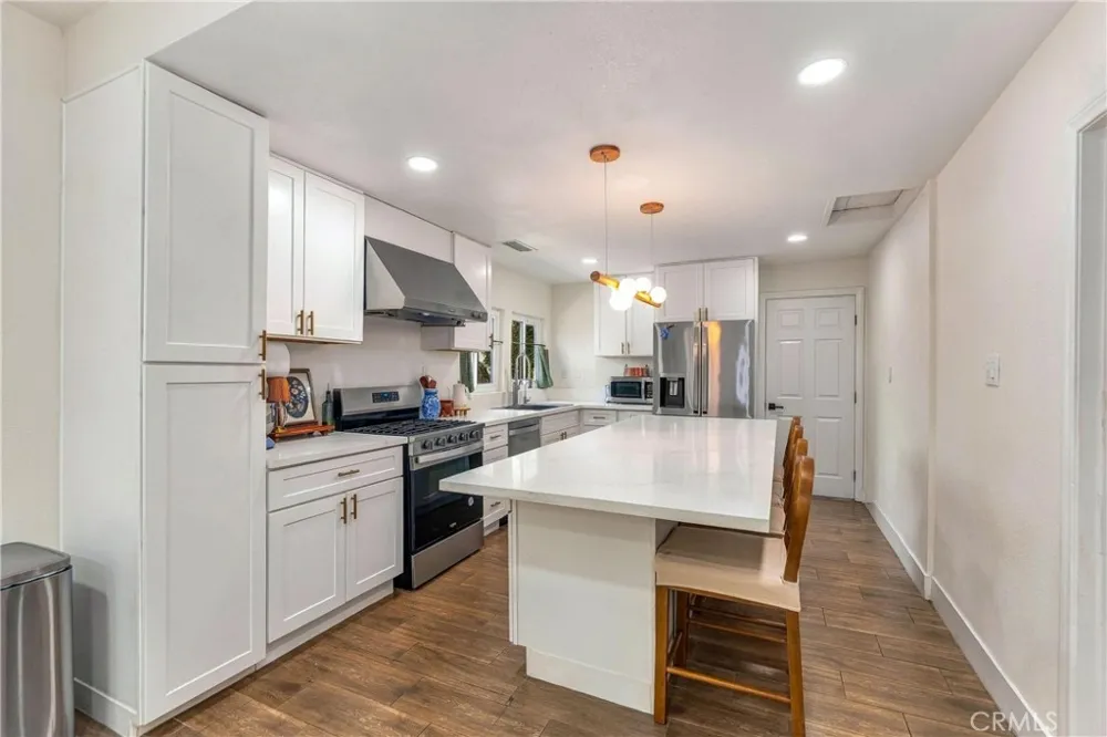 120 W 10th Street San Bernardino, CA 92410