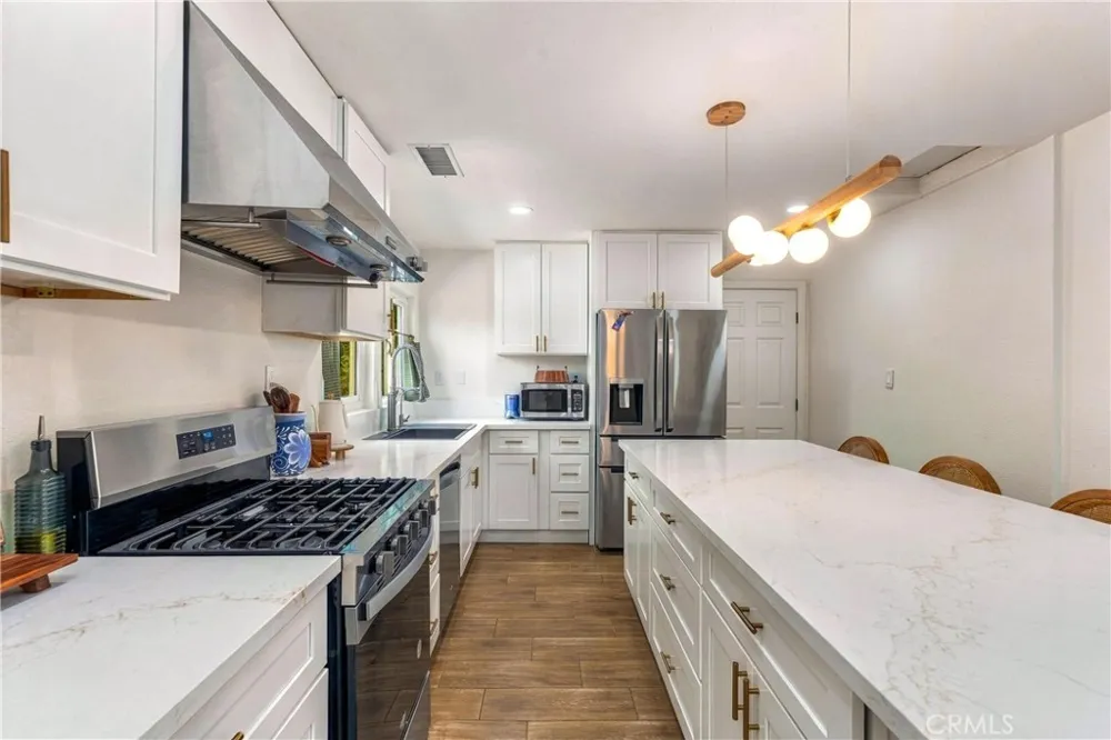 120 W 10th Street San Bernardino, CA 92410