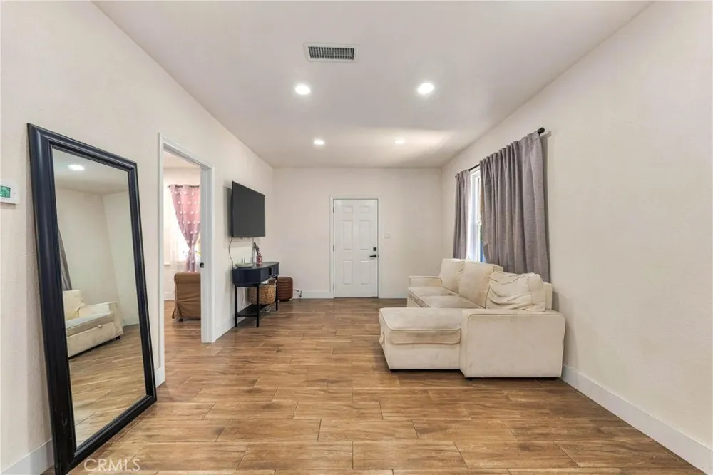 120 W 10th Street San Bernardino, CA 92410