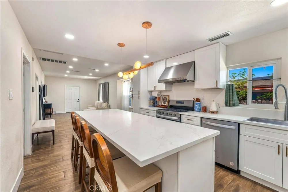 120 W 10th Street San Bernardino, CA 92410