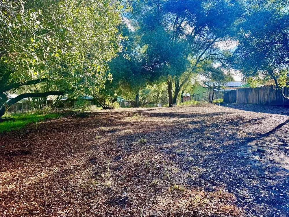 3086 12th Street Clearlake, CA 95422