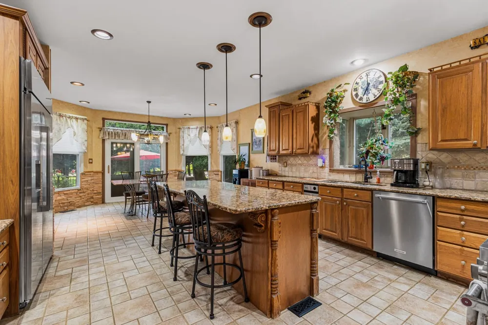 2 Lexington Court Monroe, NJ 08831