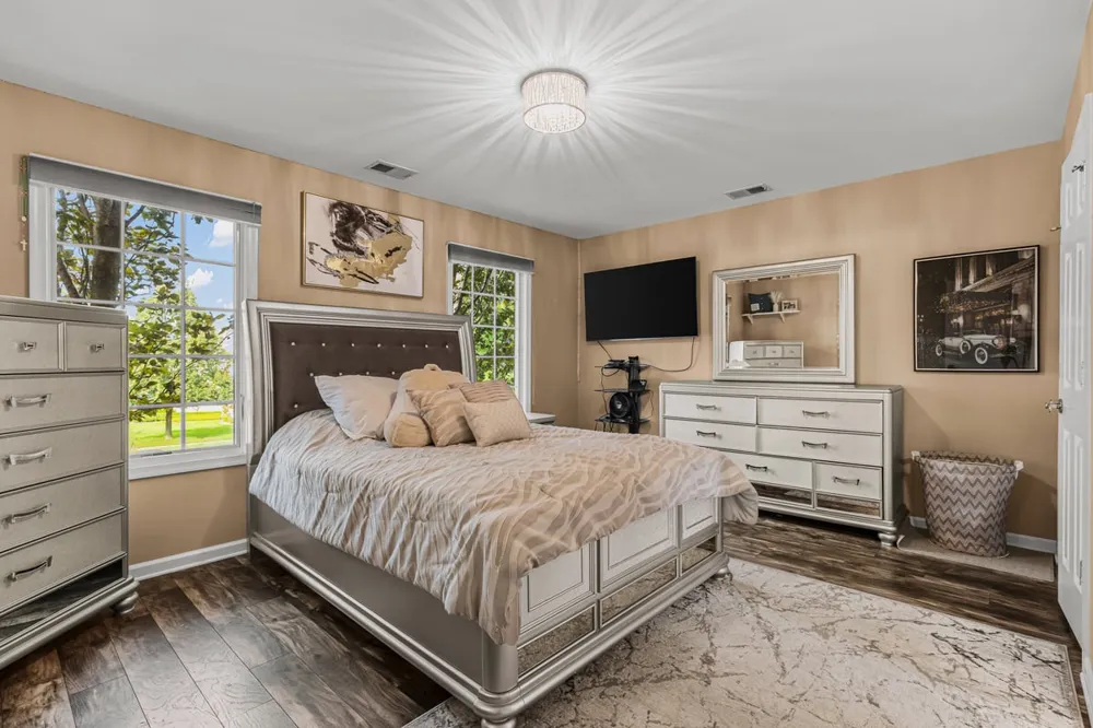 2 Lexington Court Monroe, NJ 08831
