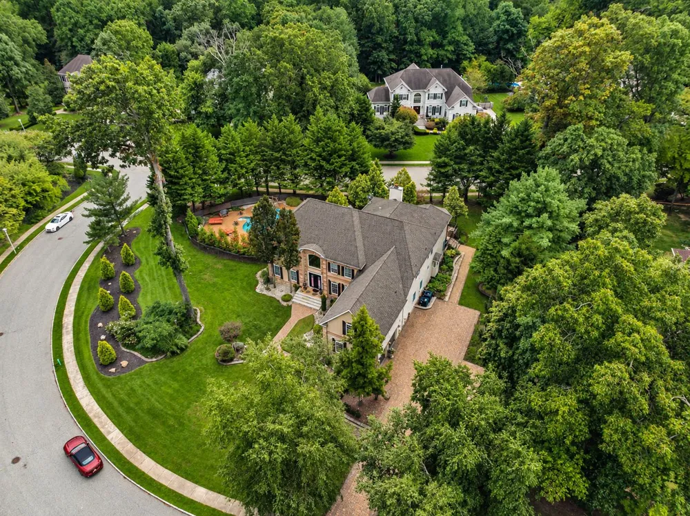2 Lexington Court Monroe, NJ 08831