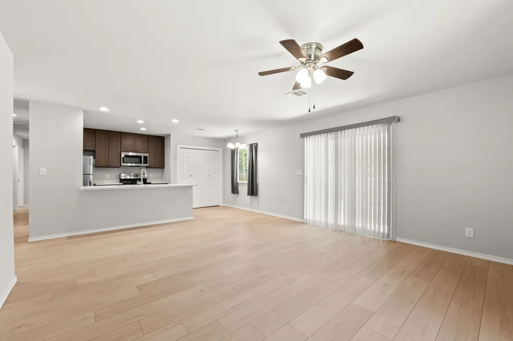 112 Brianna Circle Johnson City, TX 78636