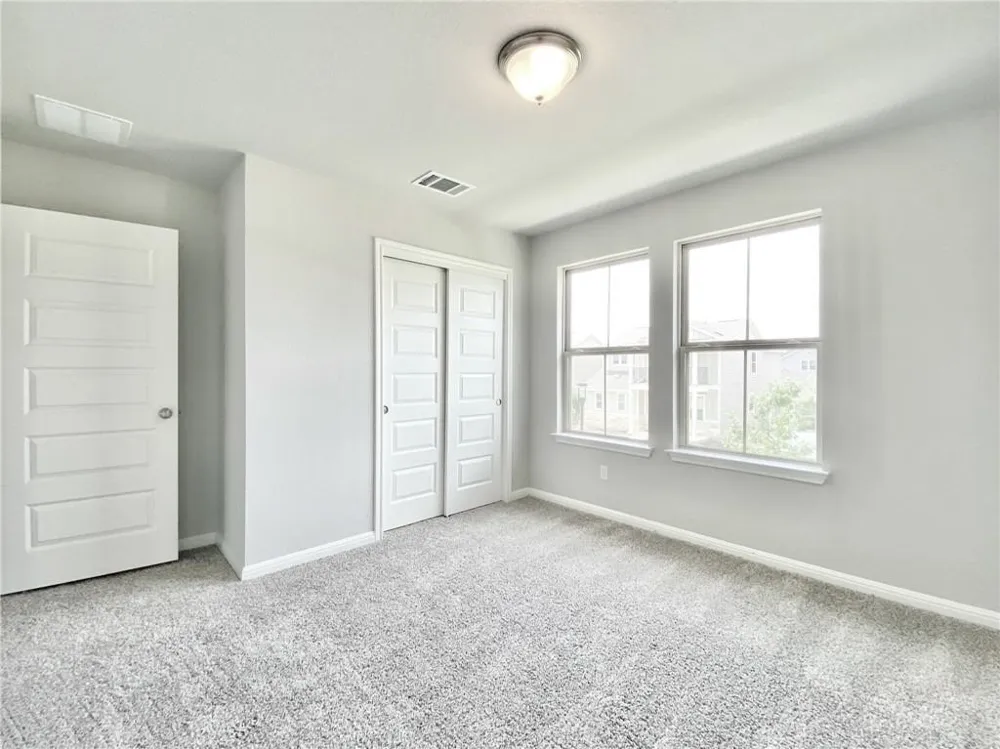 2525 Pecan Island Drive Leander, TX 78641