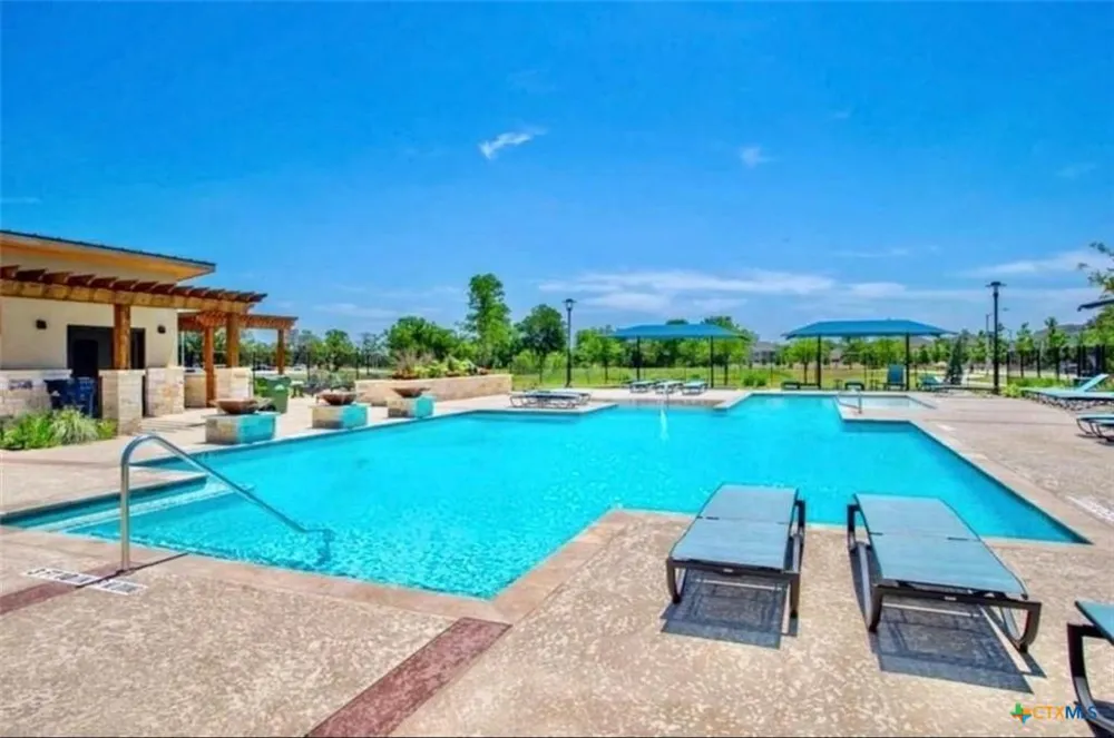 2525 Pecan Island Drive Leander, TX 78641