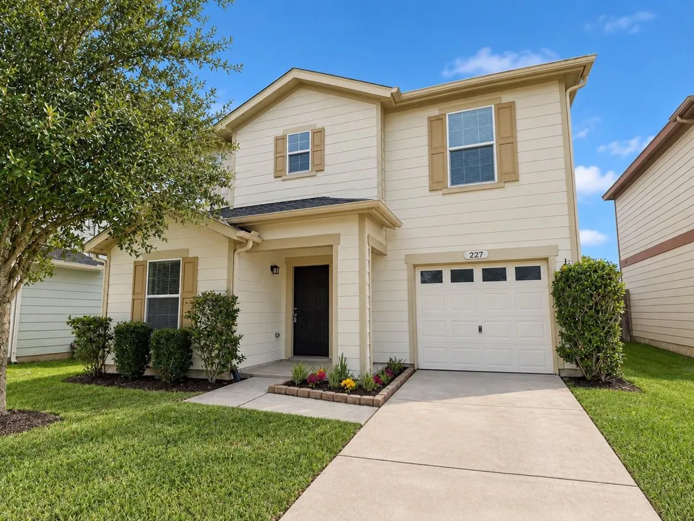 227 Silky Leaf Drive Houston, TX 77073