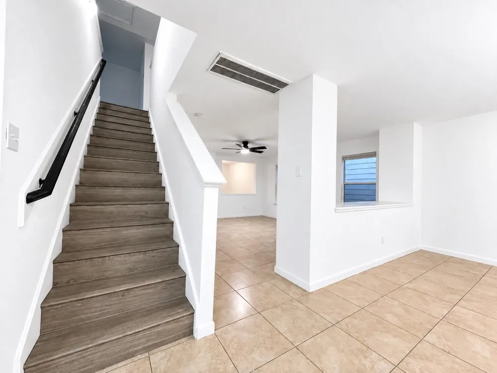 227 Silky Leaf Drive Houston, TX 77073