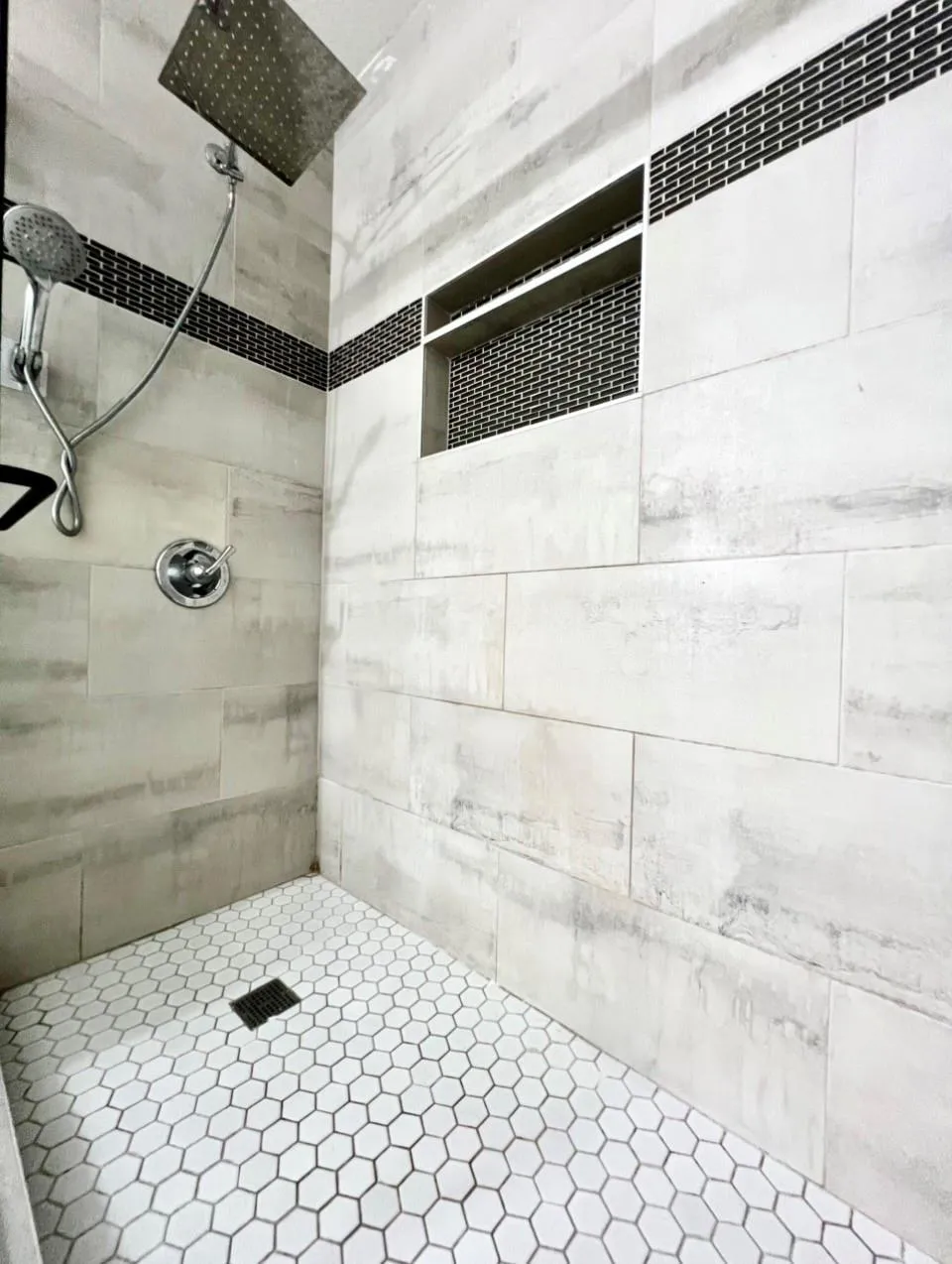 227 Silky Leaf Drive Houston, TX 77073