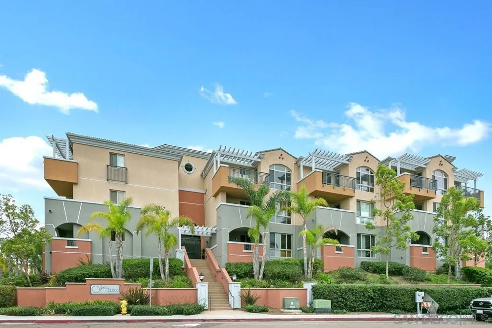 3877 Pell Place #429 San Diego, CA 92130