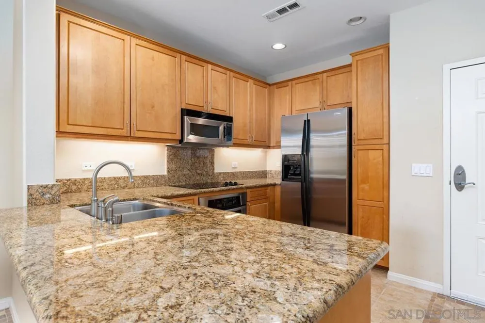 3877 Pell Place #429 San Diego, CA 92130