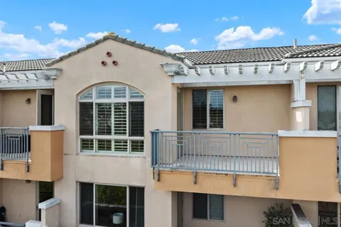 3877 Pell Place #429