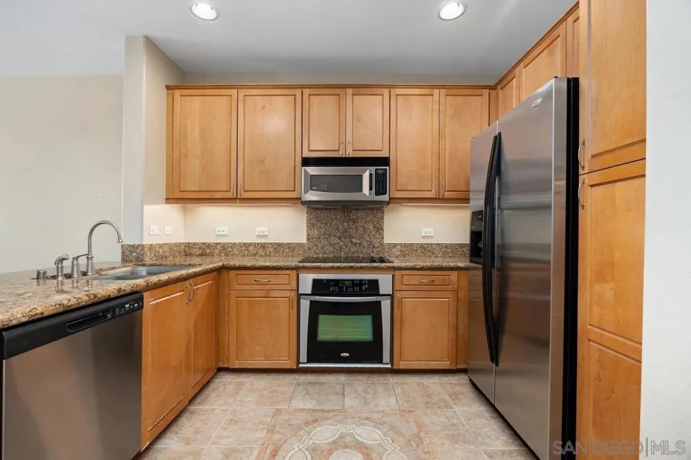 3877 Pell Place #429 San Diego, CA 92130
