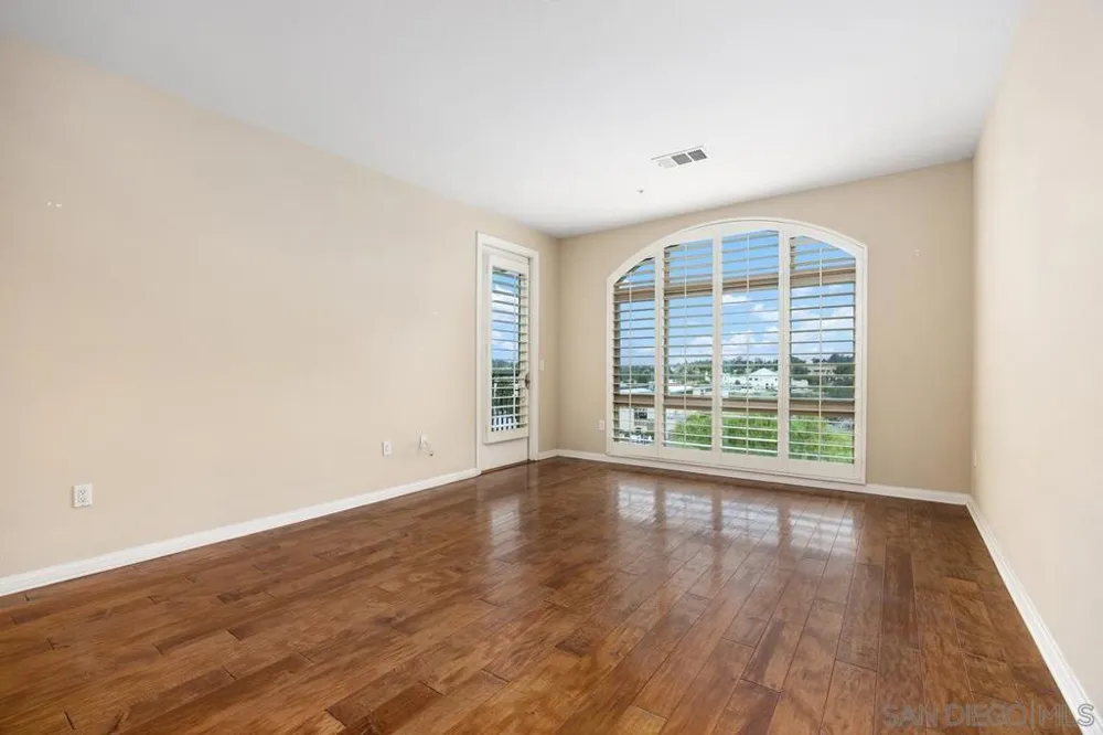 3877 Pell Place #429 San Diego, CA 92130