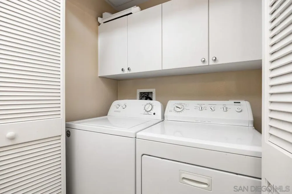 3877 Pell Place #429 San Diego, CA 92130