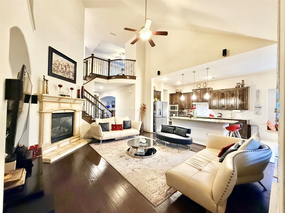 220 Rolling Fork Bend Irving, TX 75039