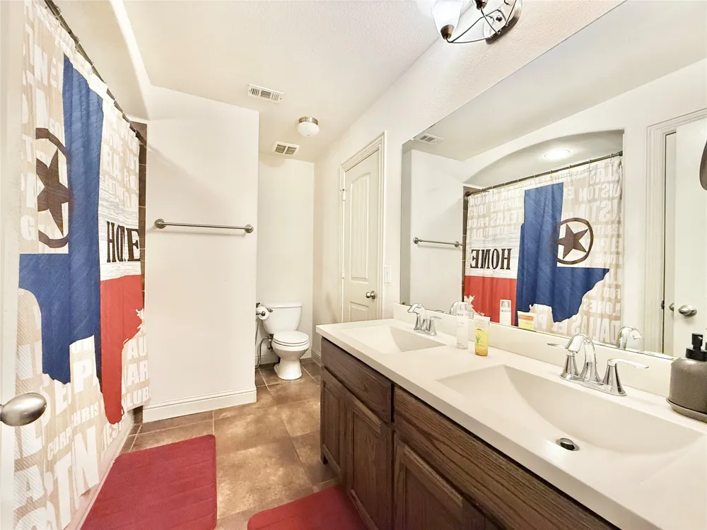 220 Rolling Fork Bend Irving, TX 75039