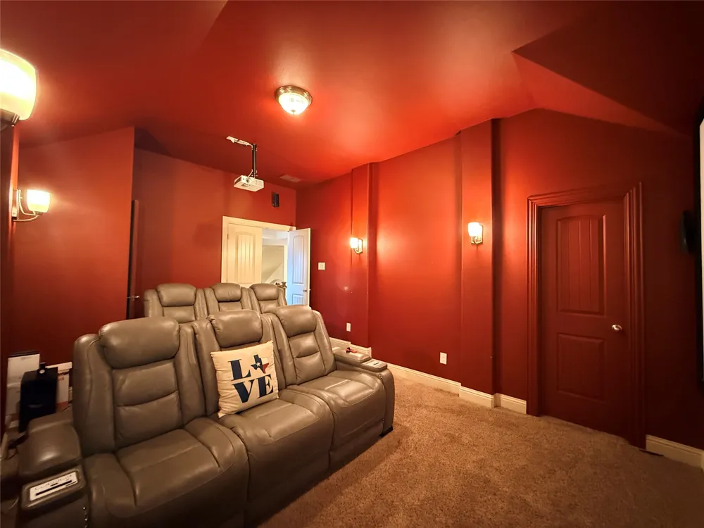 220 Rolling Fork Bend Irving, TX 75039