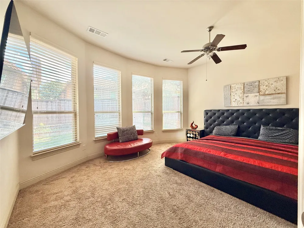 220 Rolling Fork Bend Irving, TX 75039