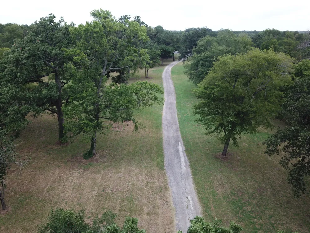 1747 W Highway 84 Mexia, TX 76667