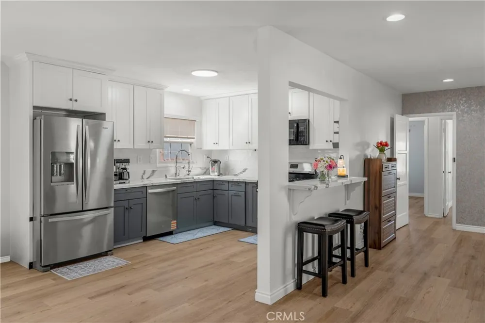 5332 Pearce Lakewood, CA 90712