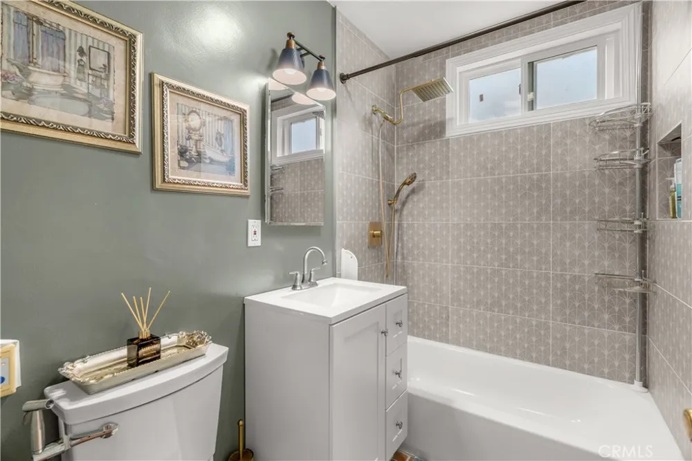 5332 Pearce Lakewood, CA 90712