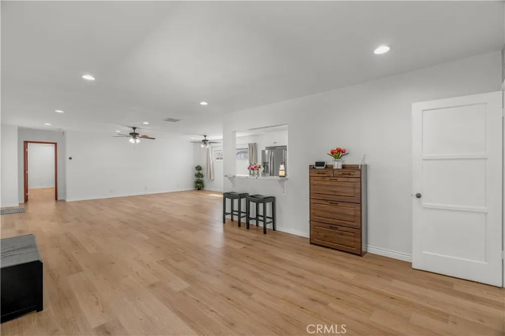 5332 Pearce Lakewood, CA 90712