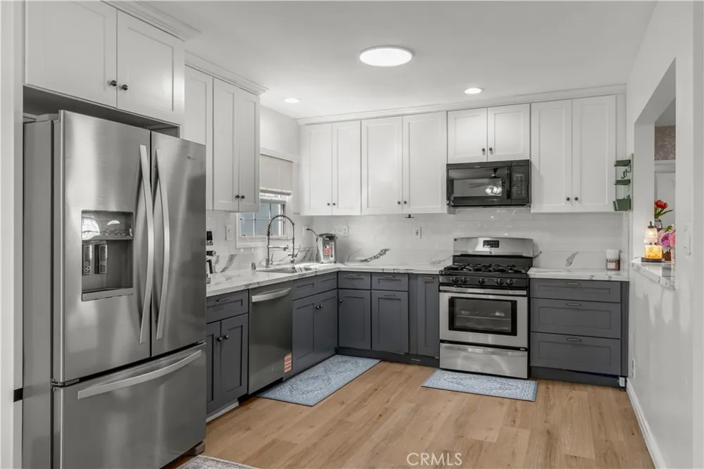 5332 Pearce Lakewood, CA 90712