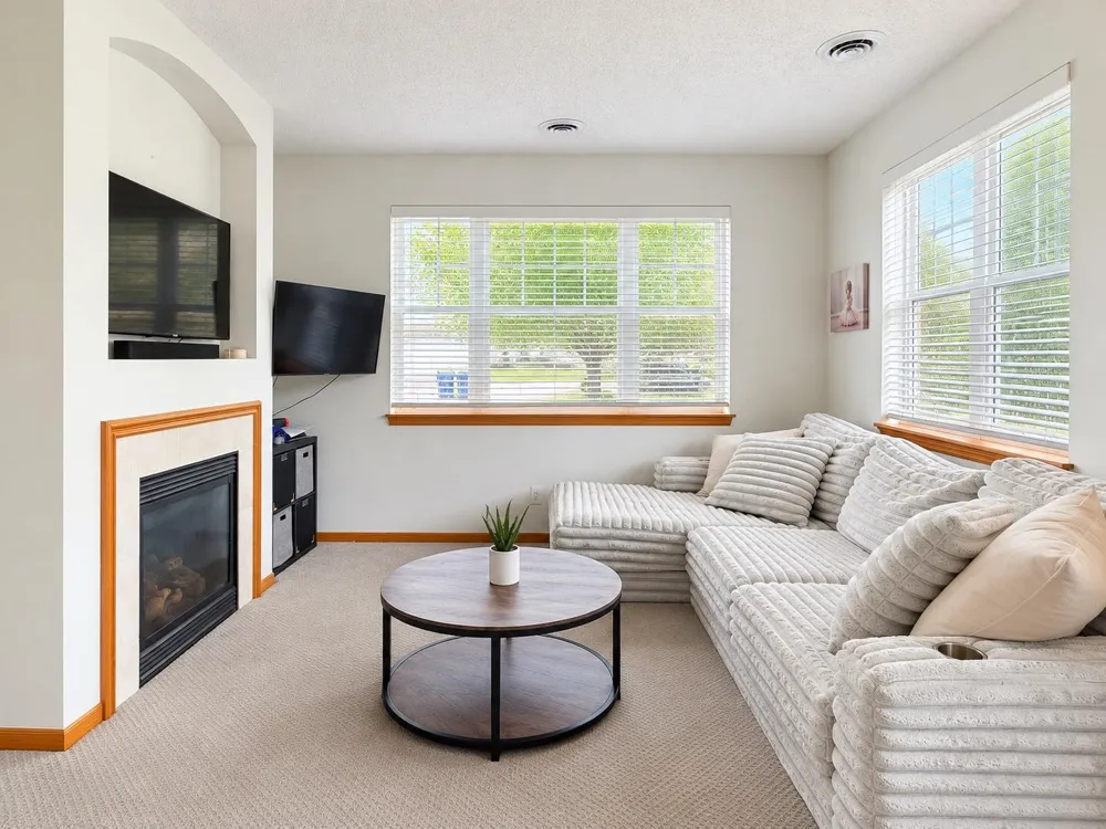 11193 204th Street W #201 Lakeville, MN 55044