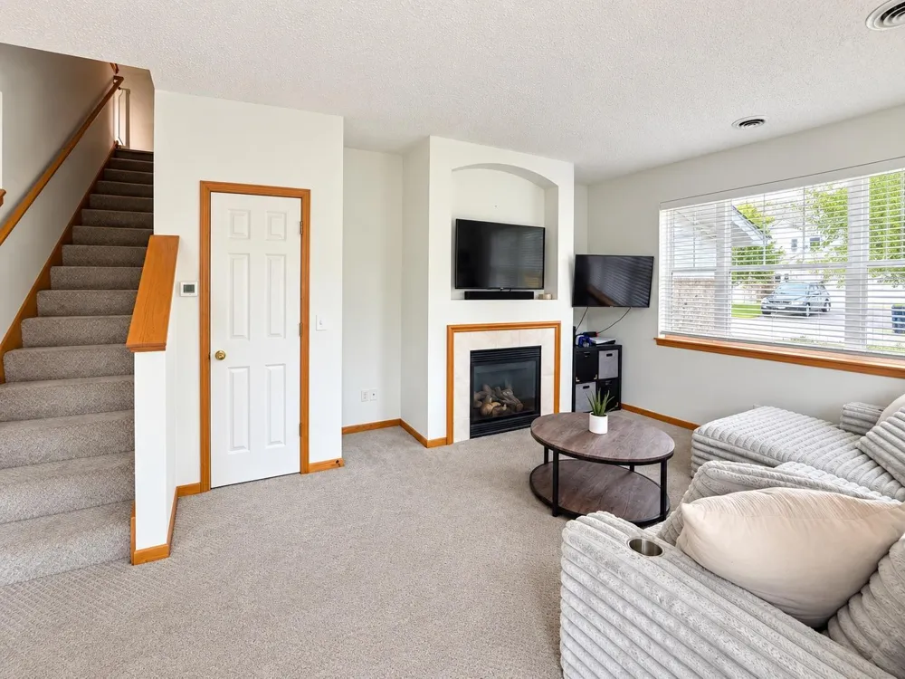 11193 204th Street W #201 Lakeville, MN 55044