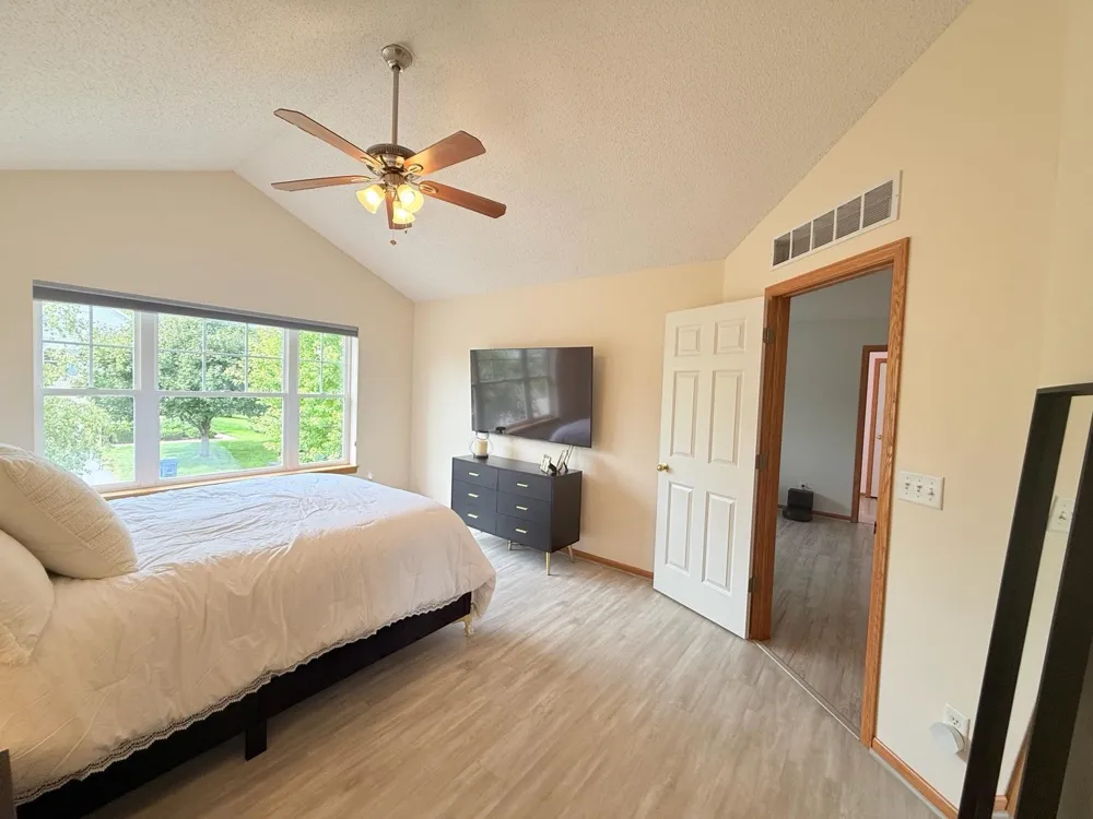 11193 204th Street W #201 Lakeville, MN 55044