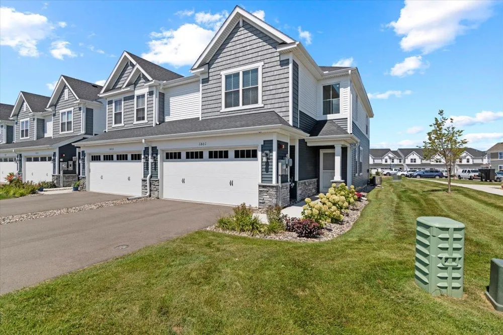 1801 Arbor Lane Carver, MN 55315