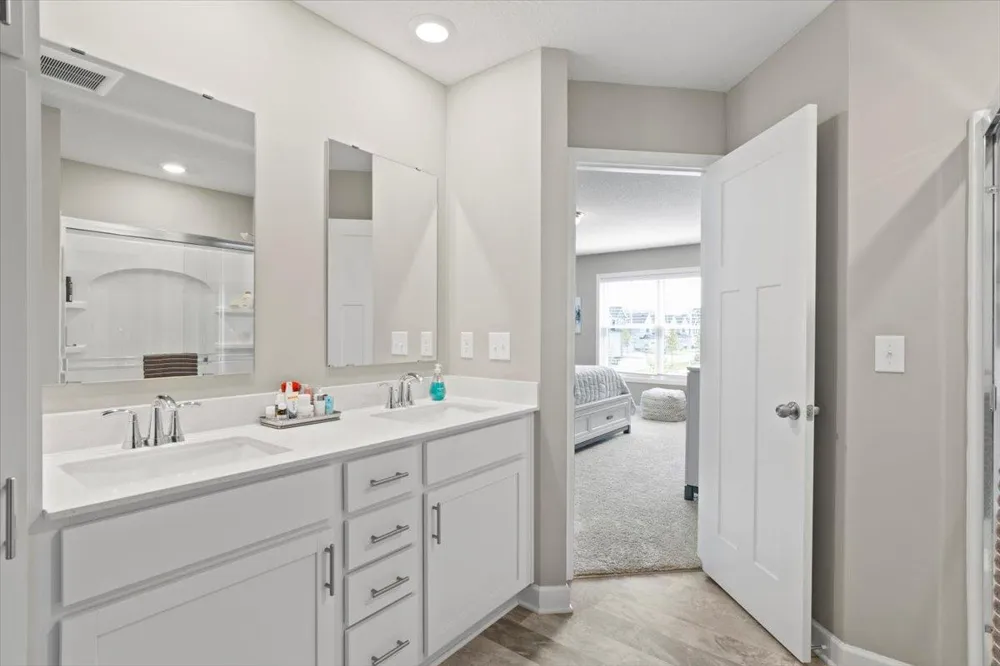 1801 Arbor Lane Carver, MN 55315