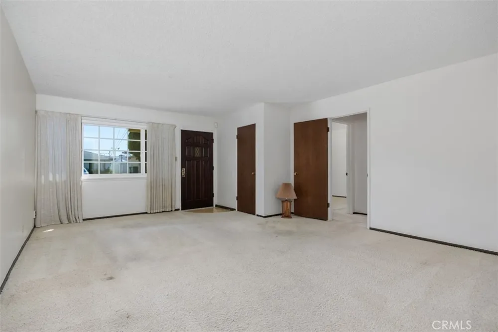 2142 Foster Oceanside, CA 92054