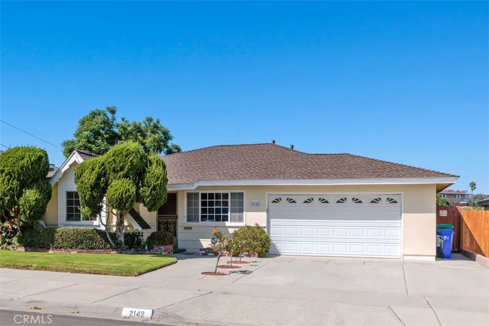 2142 Foster Oceanside, CA 92054