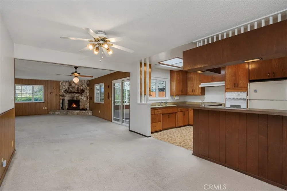 2142 Foster Oceanside, CA 92054