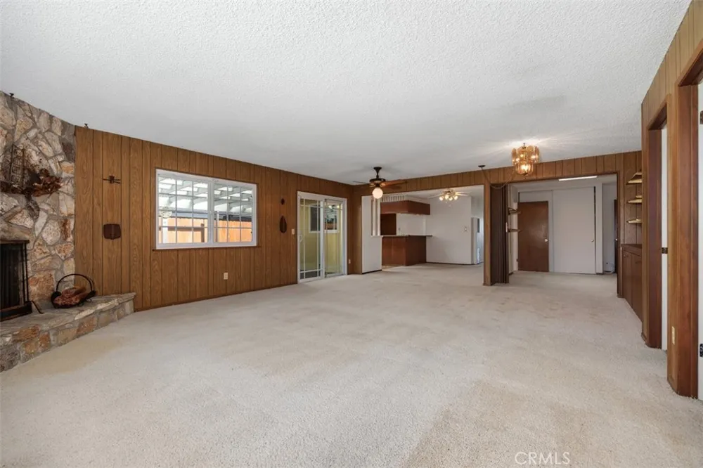 2142 Foster Oceanside, CA 92054