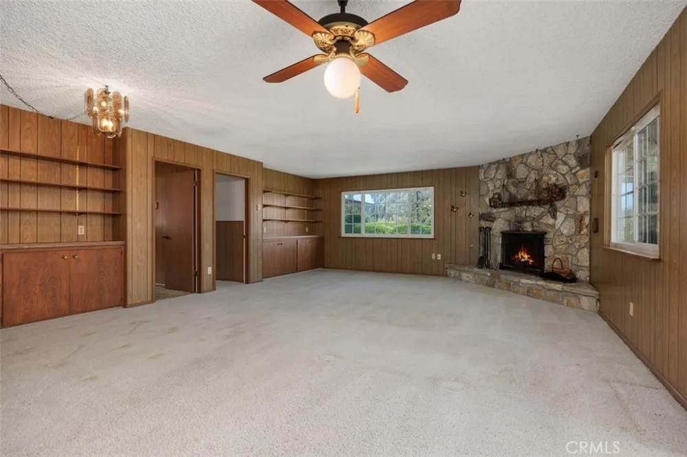 2142 Foster Oceanside, CA 92054