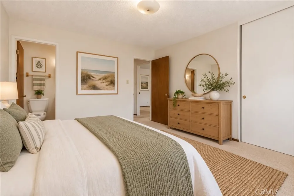 2142 Foster Oceanside, CA 92054