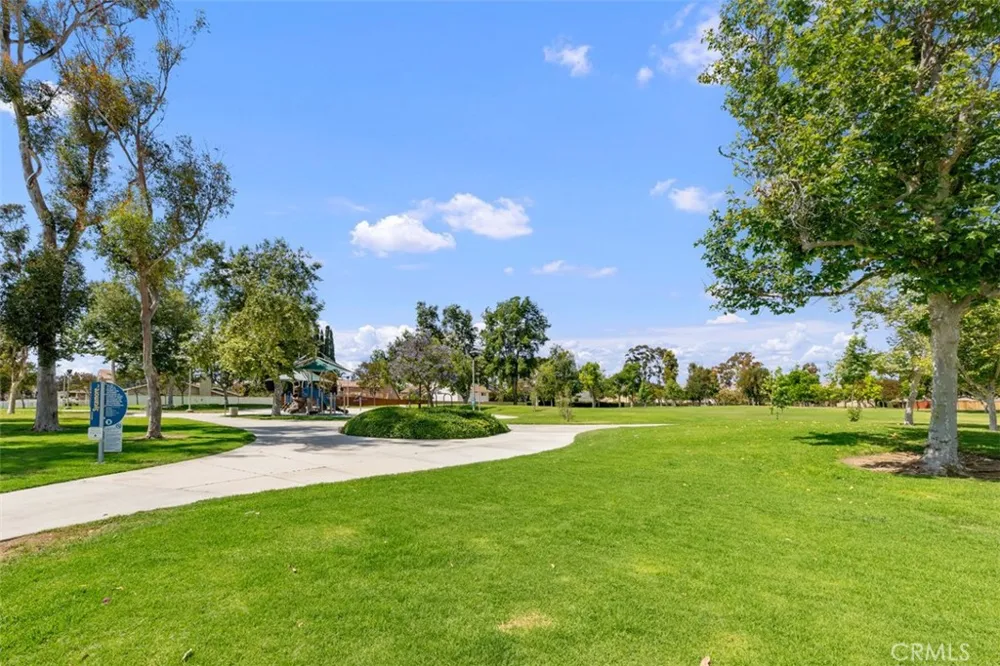 35 Lindberg Irvine, CA 92620