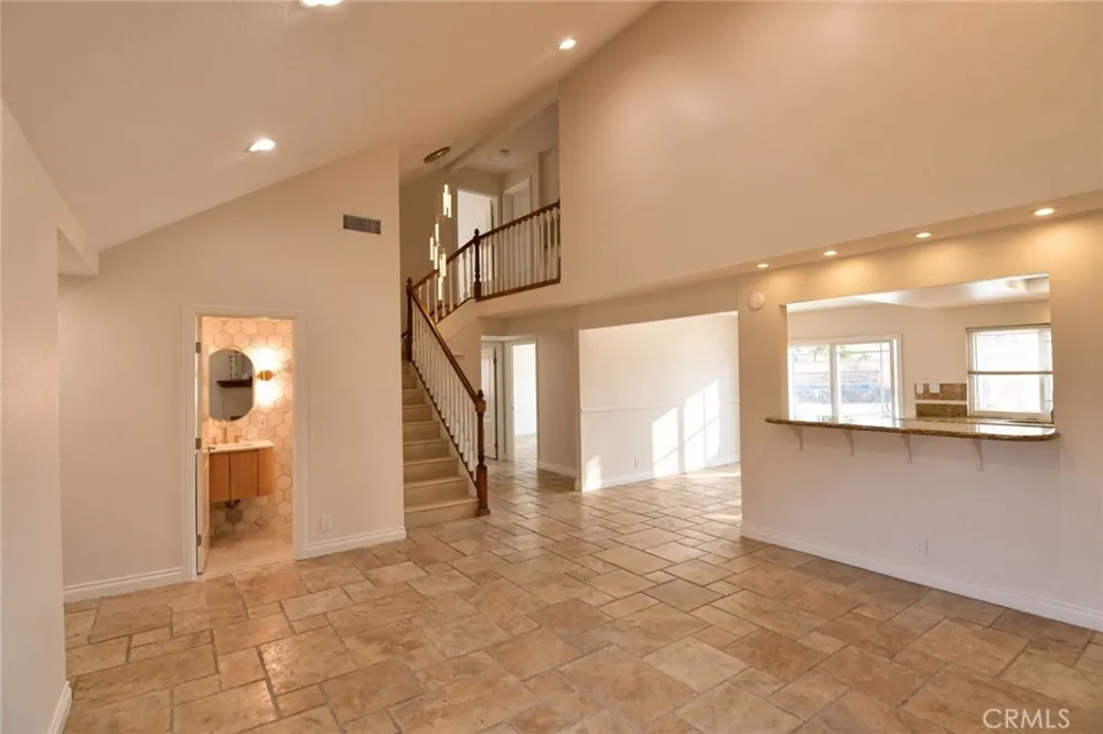 35 Lindberg Irvine, CA 92620