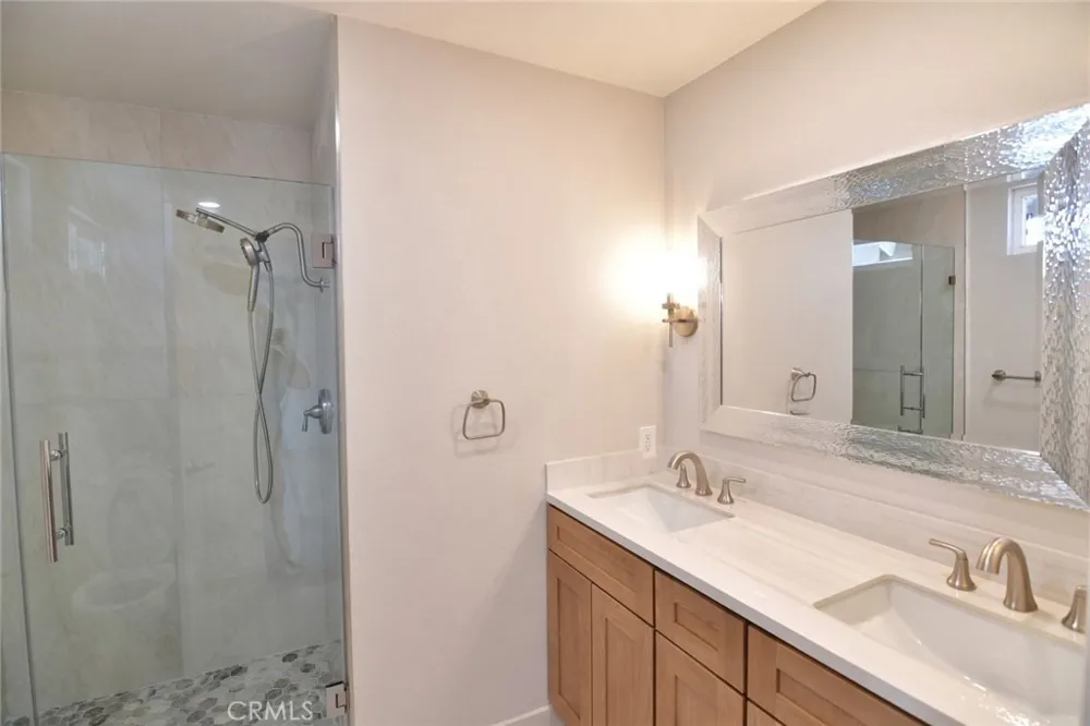 35 Lindberg Irvine, CA 92620