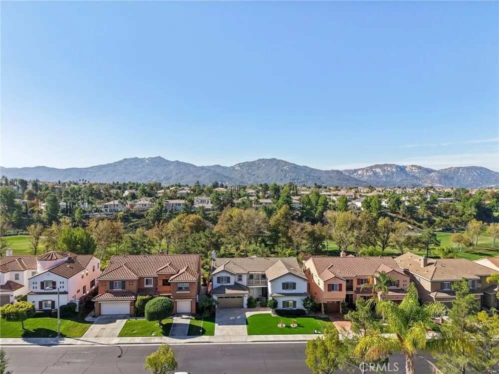 45339 Tiburcio Drive Temecula, CA 92592