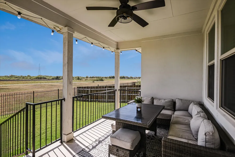 16932 Aventura Avenue Pflugerville, TX 78660