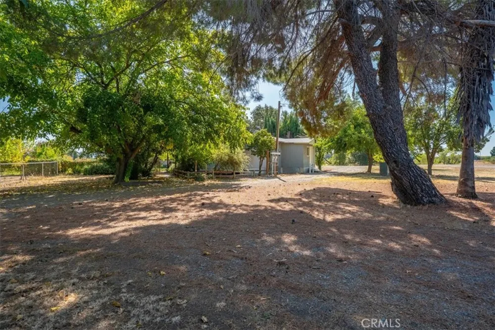 8644 El Camino Gerber, CA 96035