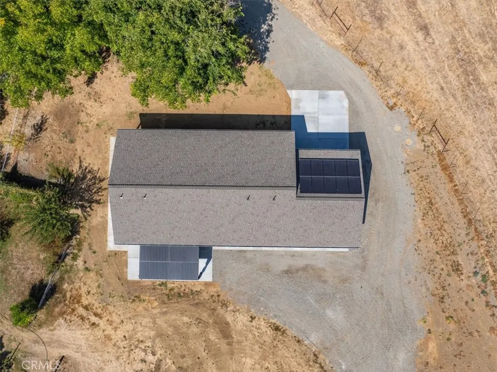8644 El Camino Gerber, CA 96035