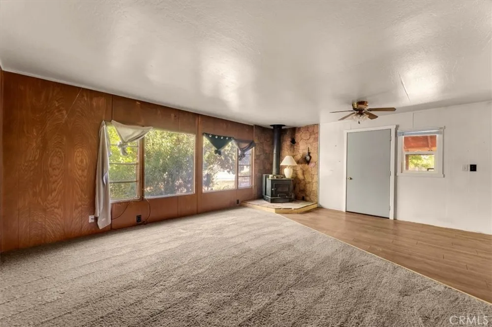 8644 El Camino Gerber, CA 96035